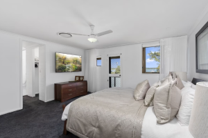 Bribie Island Penthouse Appartment bedroom 4